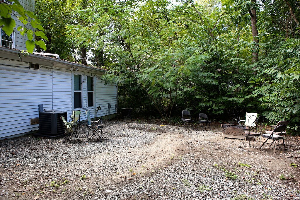 Building Photo - 1806 Walker Ave