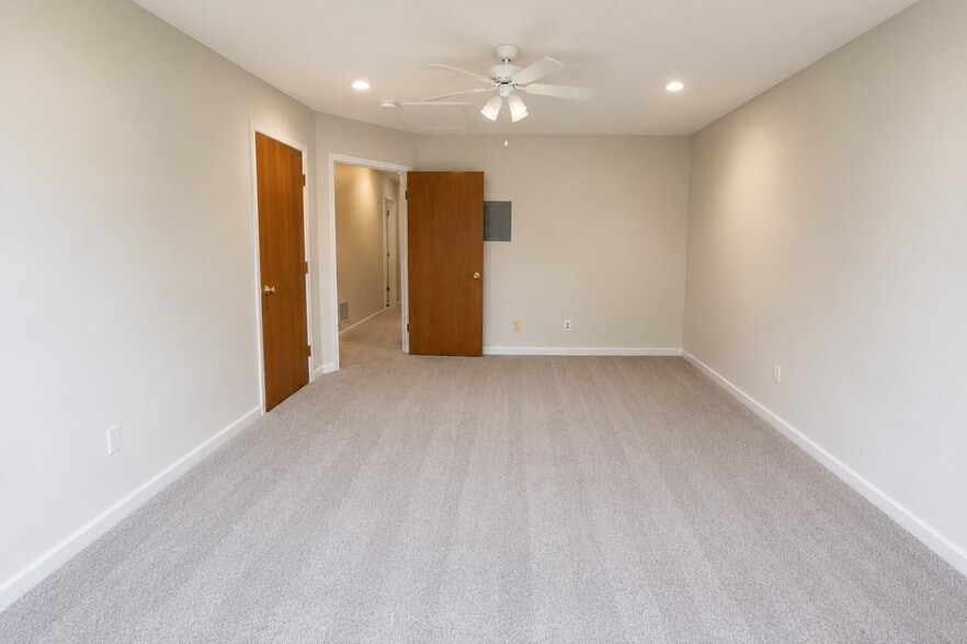 BEDROOM #2 - 4116 Birchwood Ct