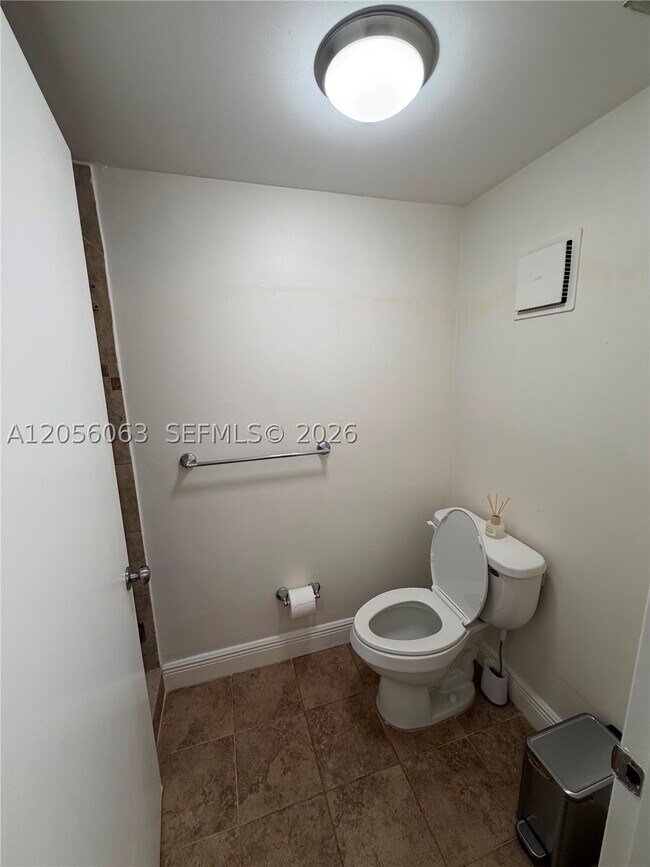 Building Photo - 10875 SW 112th St