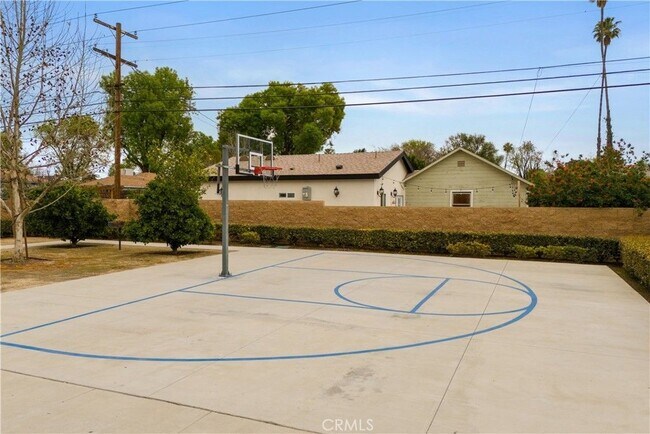 Building Photo - 7866 Marbil Ln