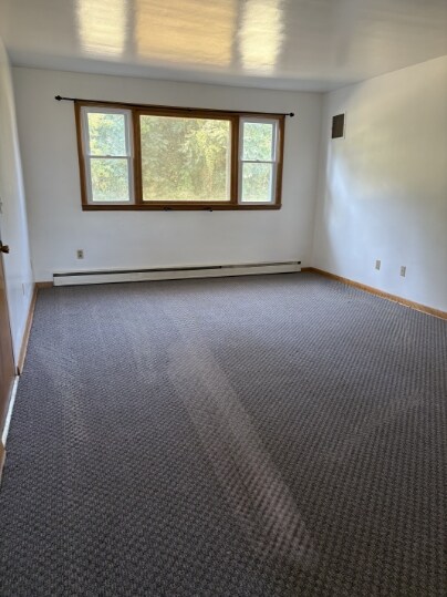 Building Photo - 102 S Brewer Dr