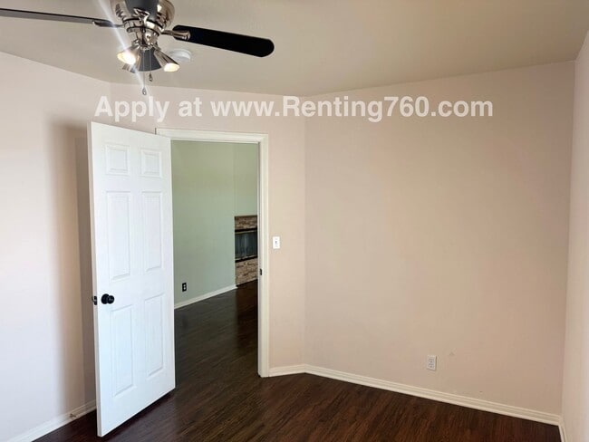 Building Photo - Rare and Spacious 4 Bedroom Indian Cove Home with Solar Panels!