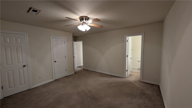 Building Photo - 2783 Boxwood Dr