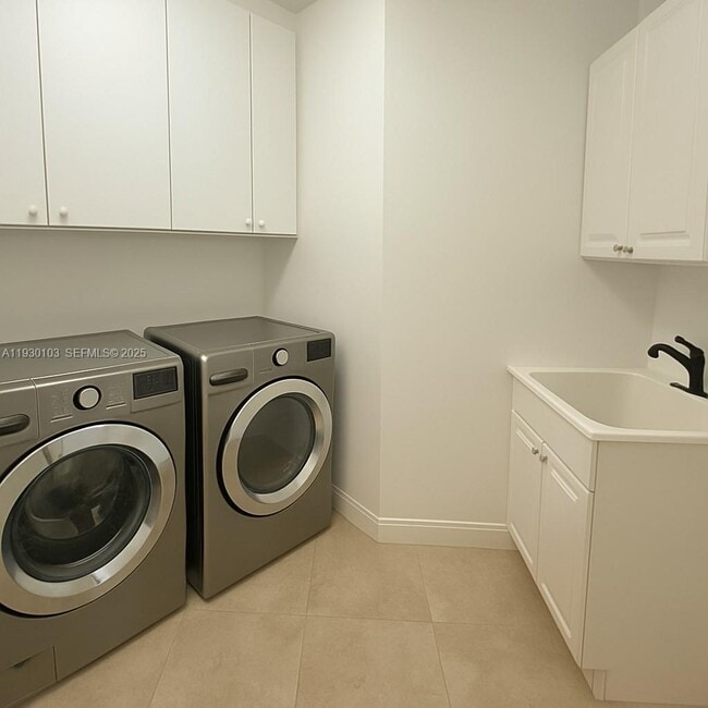 Building Photo - 1490 Cleveland Rd