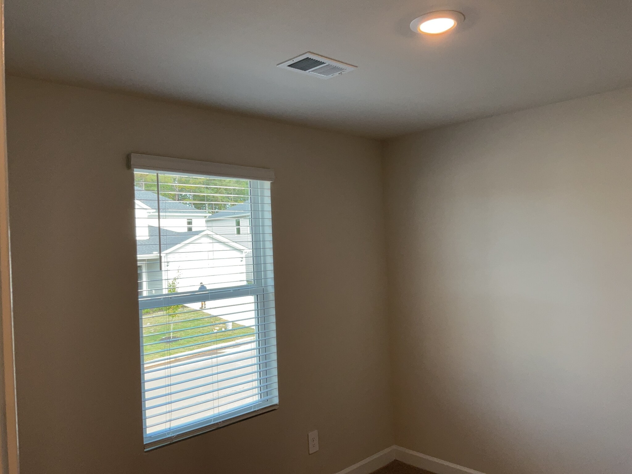 Building Photo - 521 Crowder Pl