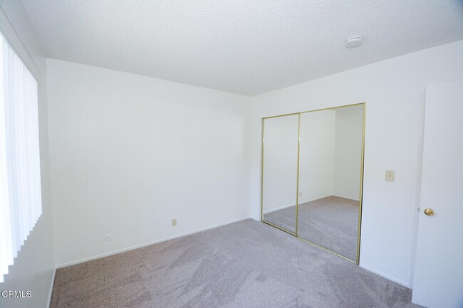 Building Photo - 1202 Portola Rd