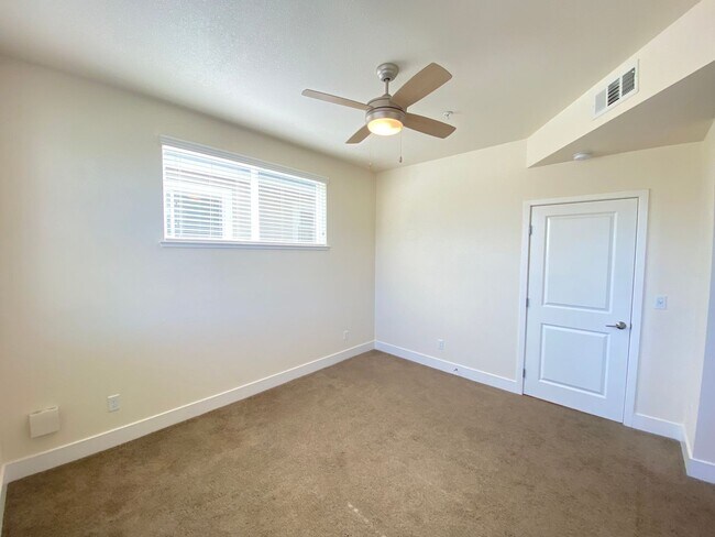 Building Photo - 103 Jacobs Ln