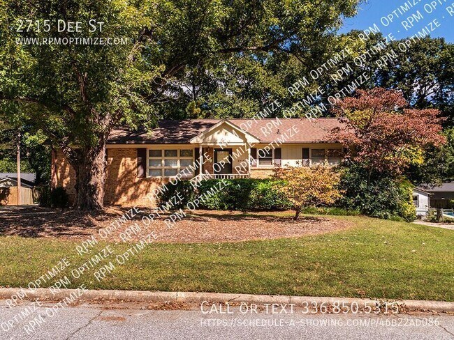 Primary Photo - 2715 Dee St