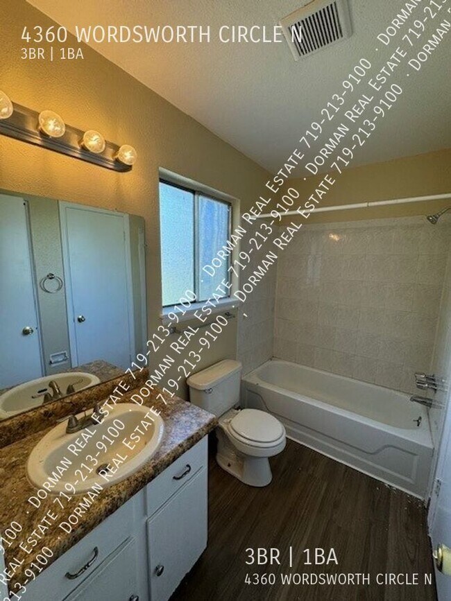 Building Photo - 4360 Wordsworth Cir N