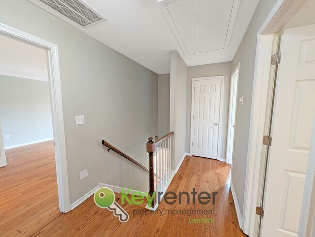 Building Photo - 316 Pelham Falls Dr