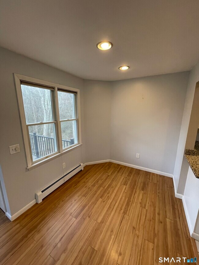 Building Photo - 34 Rossi Ave