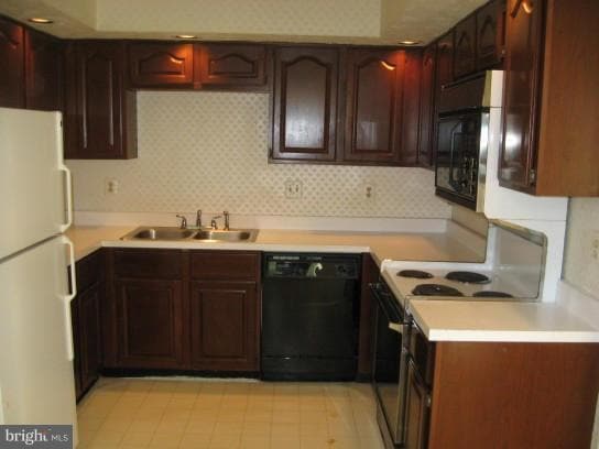 Building Photo - 4485 Regalwood Terrace