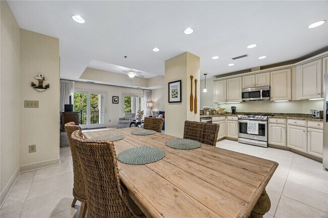 Building Photo - 150 Salt Air Dr