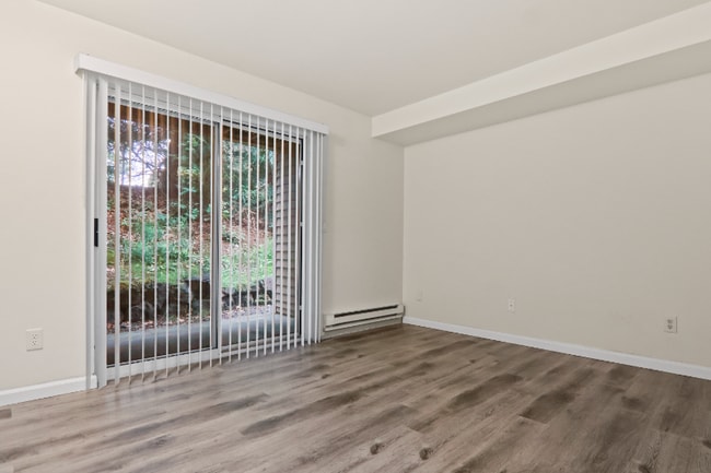 Building Photo - 5300 Harbour Pl