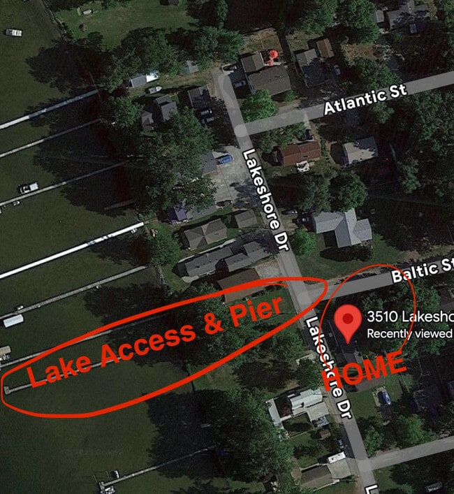 Building Photo - 3510 Lakeshore Dr