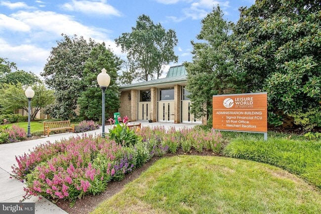 Building Photo - 15316 Pine Orchard Dr