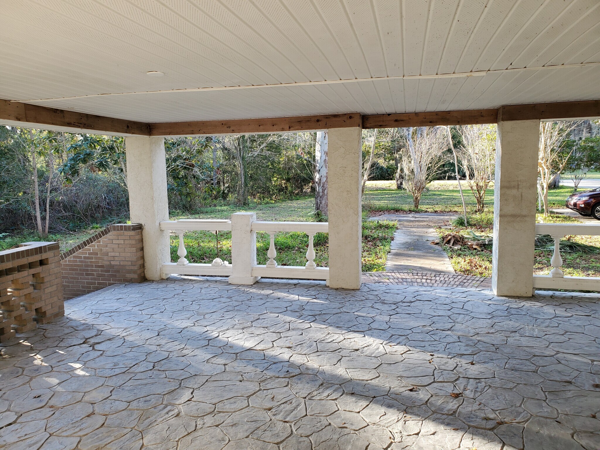 Front porch - 6542 Sherry Ln