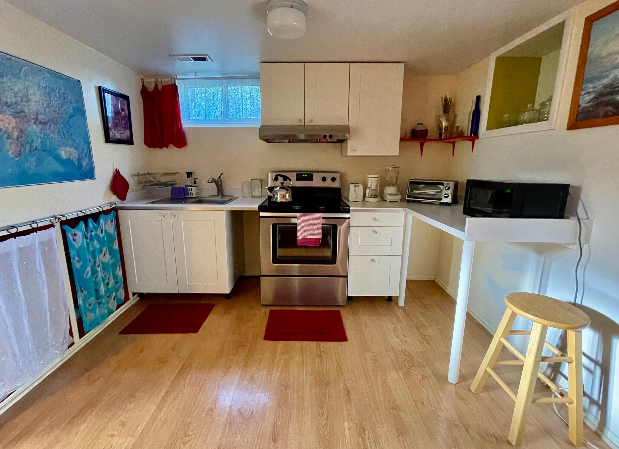 Building Photo - 2879 S Filmore St