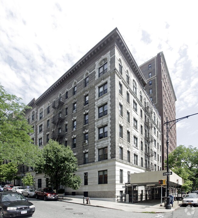 Primary Photo - 401 W 118th St