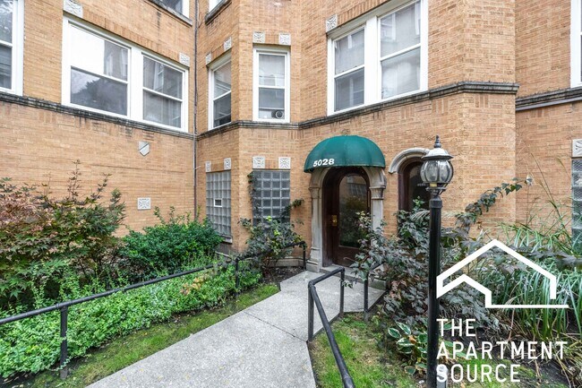 Building Photo - 5028 N Springfield Ave