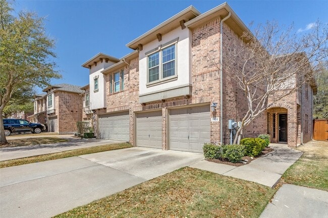 Building Photo - 1136 Landon Ln