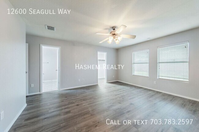 Building Photo - 12600 Seagull Way