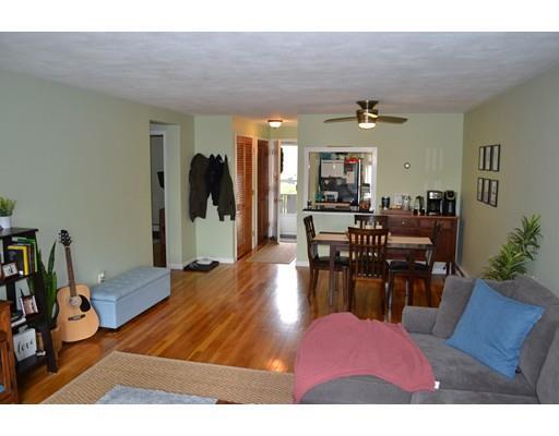 Building Photo - 315 Neponset St