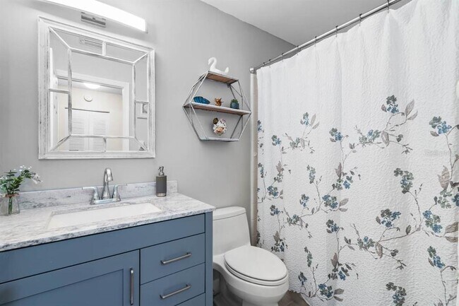 Building Photo - 1415 Langley Dr