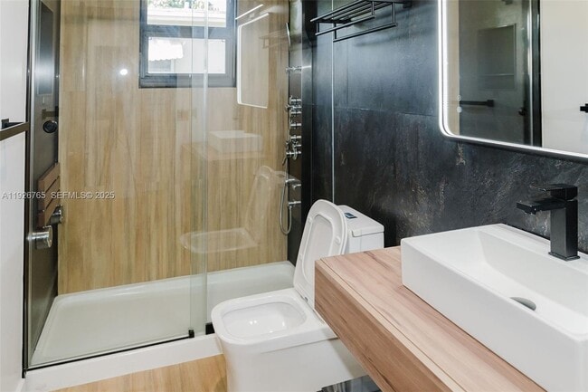 Building Photo - 1040 NW 120th St