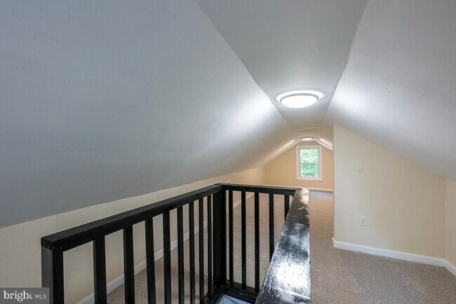 Building Photo - 8075 Solley Rd