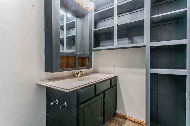 Building Photo - 6384 FM 485