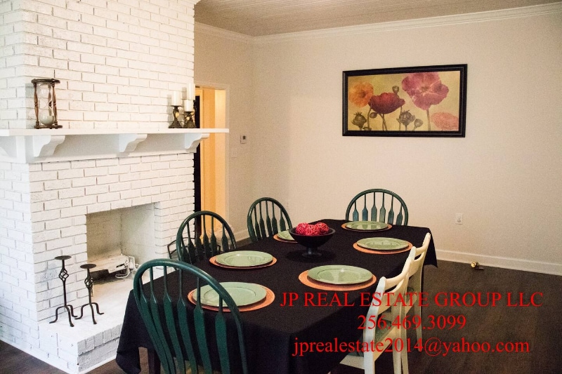 Building Photo - 714 4th Ave SE