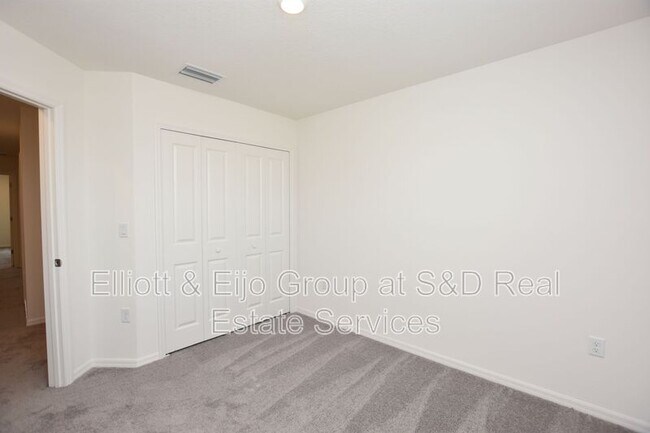 Building Photo - 3595 Smt Vw Wy
