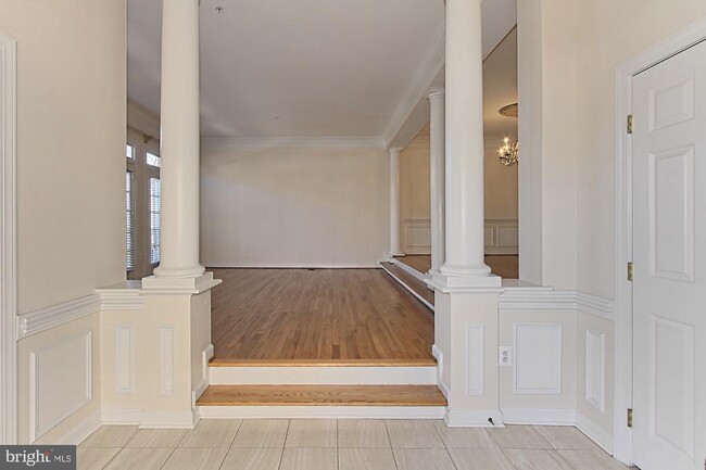 Building Photo - 1850 Brenthill Wy