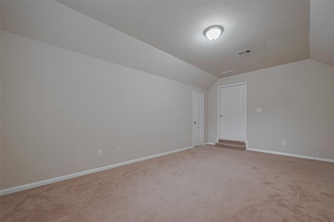 Building Photo - 26027 Chapman Falls Dr
