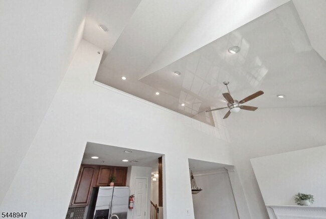 Building Photo - 408 Donato Cir