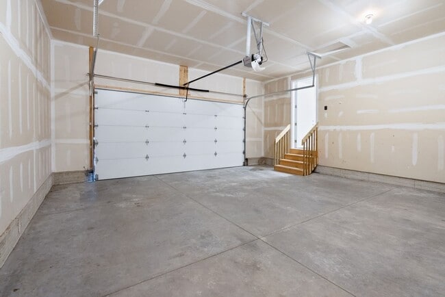 Building Photo - Watson Way Twinhomes