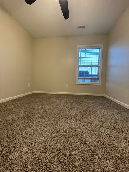 Building Photo - 3011 Michael Ln