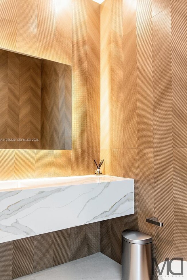 Building Photo - 1830 NE 193rd St