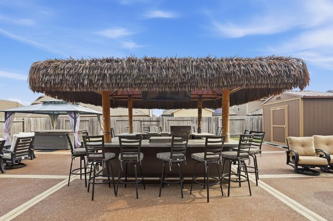 Building Photo - 24714 Longwood Forest Dr