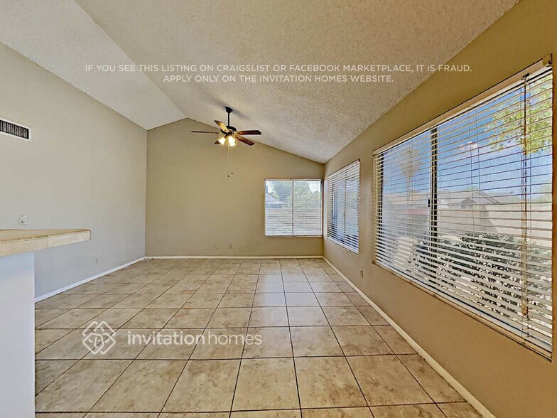Building Photo - 13020 N 55th Dr