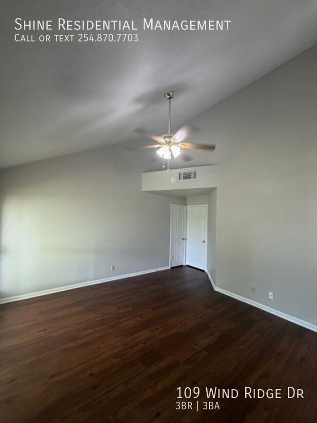 Building Photo - 109 Wind Ridge Dr