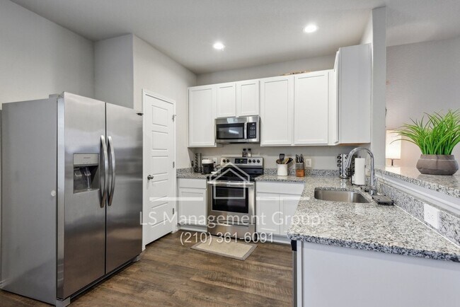 Building Photo - 7145 Pisces Wy