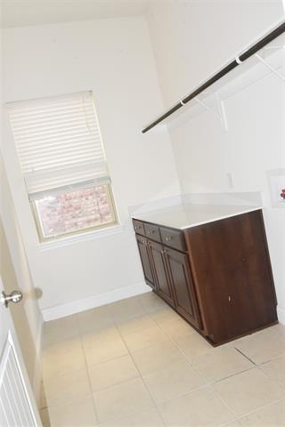 Building Photo - 1113 Horsetail Dr