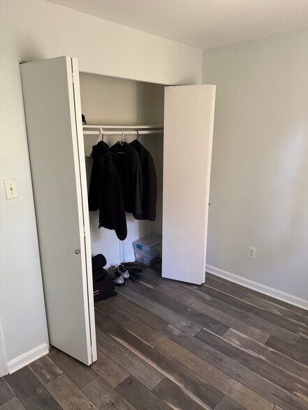 Building Photo - 14824 Palmerston Sq