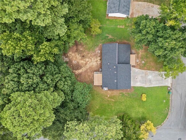 Building Photo - 4050 Daron Ct