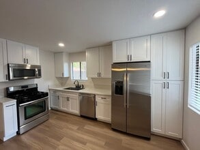 Building Photo - 419 Cabo San Lucas Cir