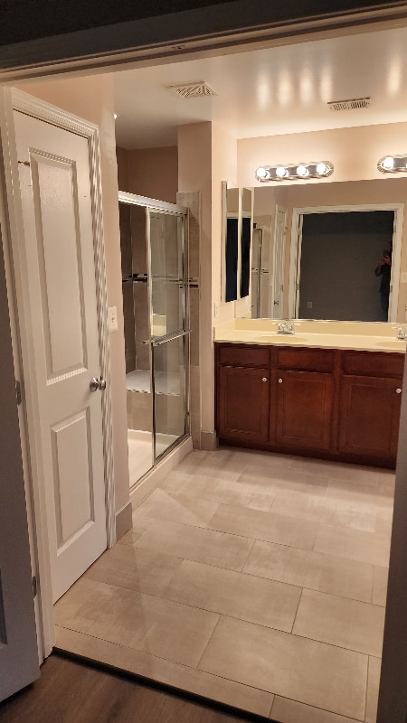 Building Photo - 25146 Harpenden Terrace