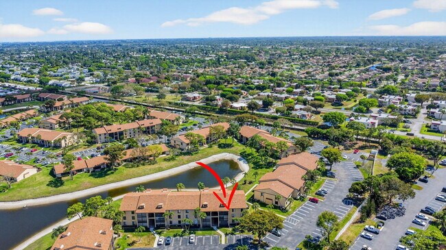 Building Photo - 812 Sky Pine Way