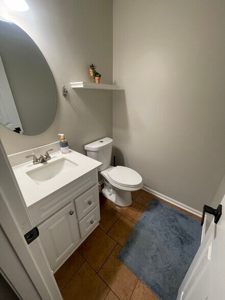 Building Photo - 8630 Quarry Ridge Ln